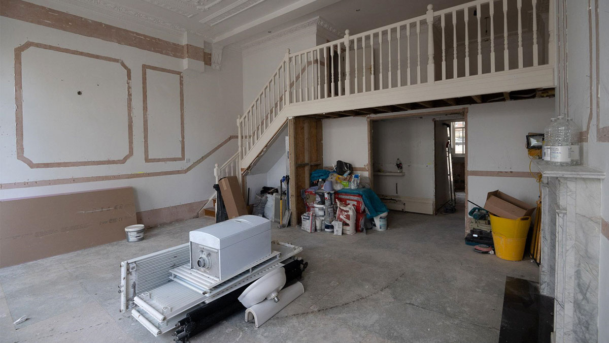 Living Room Before Refurbishment