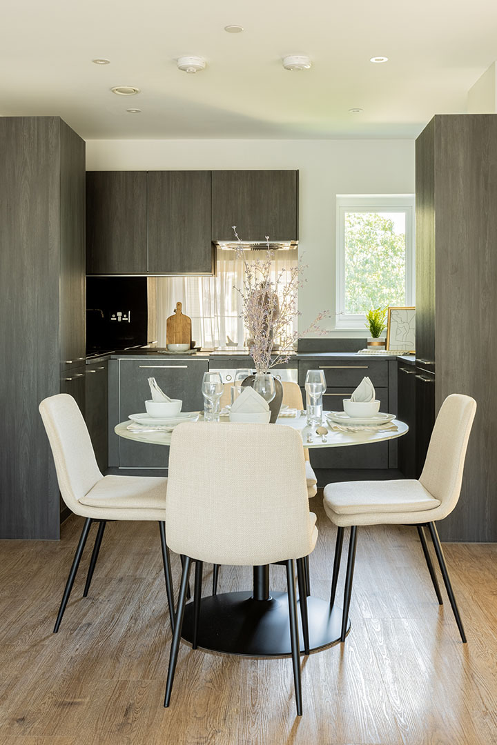Modern kitchen dining area - table and chairs