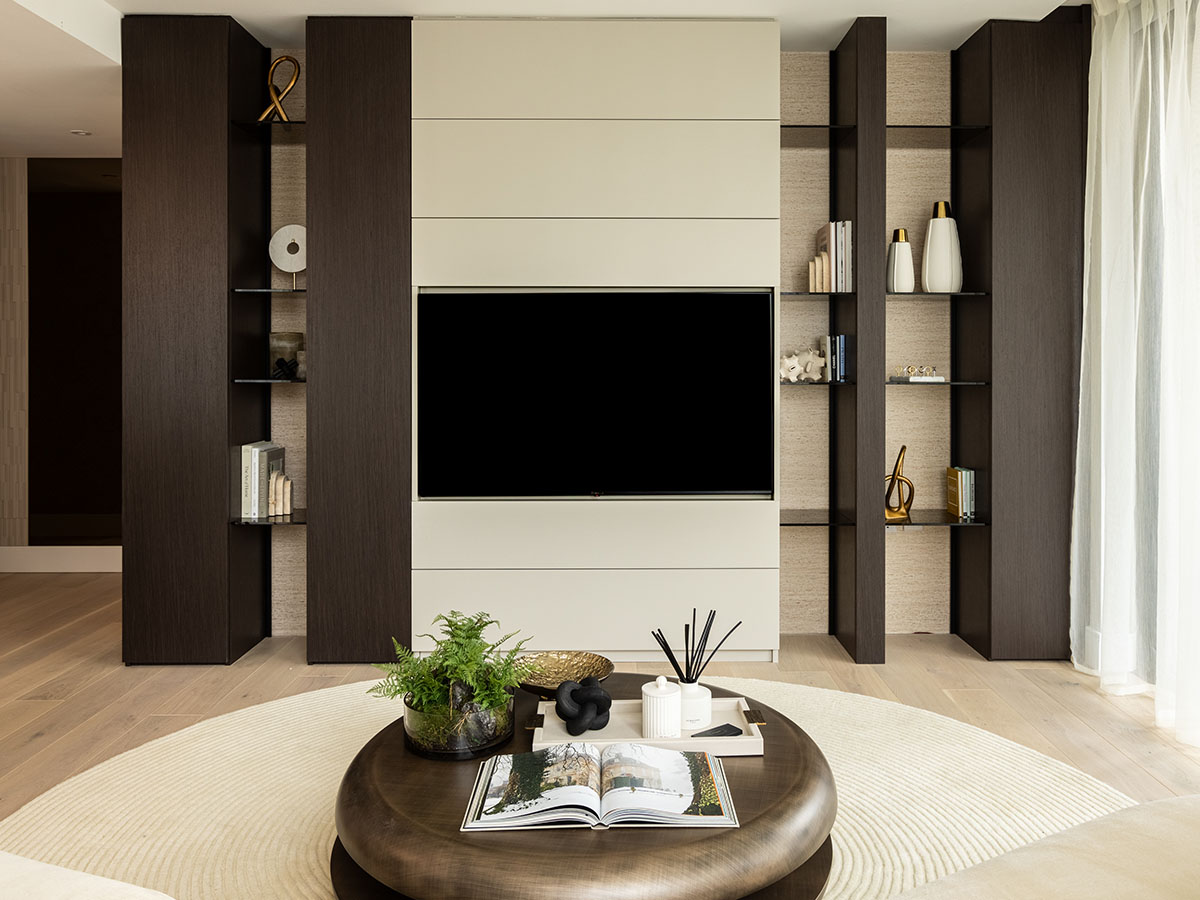 Stylish Media Wall for London Flat Rental