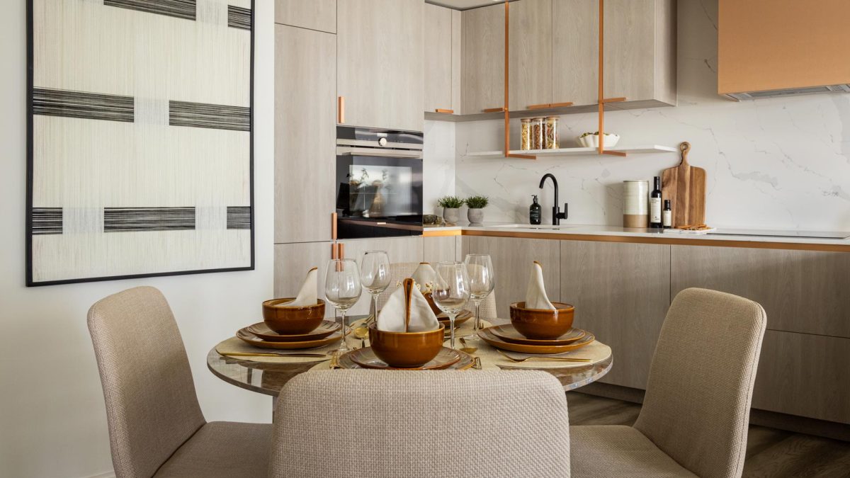 Multiple Residences and Show Rooms Furnished for Aspen, Canary Wharf