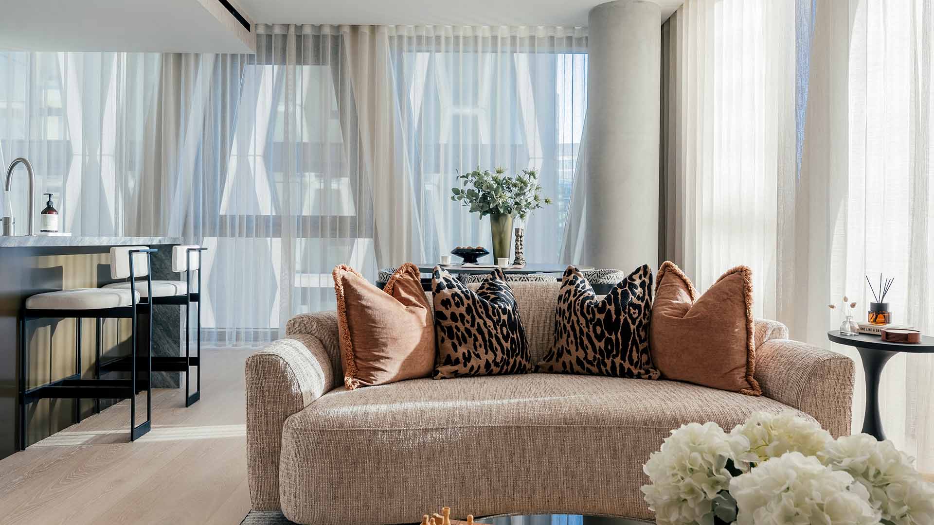 contemporary-apartment-styling-leopard-print-decor-london