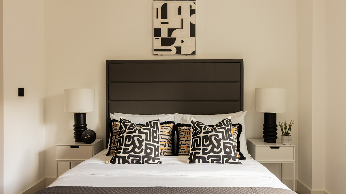 Luxury student bedroom furniture package in London, optimized for overseas landlords and high rental yields.